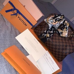 Louis Vuitton purse